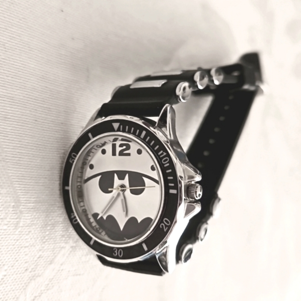 Batman DC Comics Watch.